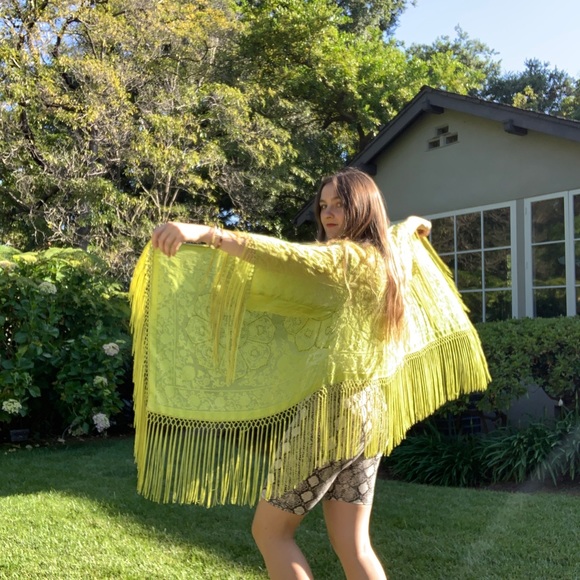 Planet Blue 🌎Lime Green Fringe Cropped Kimono🍋 - Picture 5 of 9